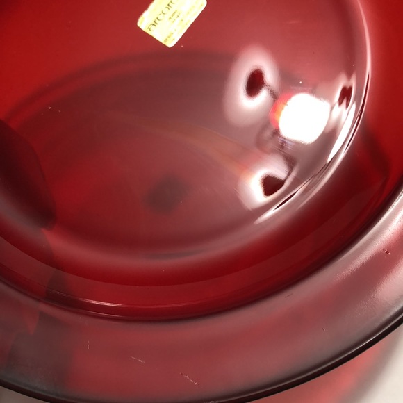 Arcorco France Ruby Red Set Of Four Salad Plates With One Coffee Cup - Picture 7 of 13